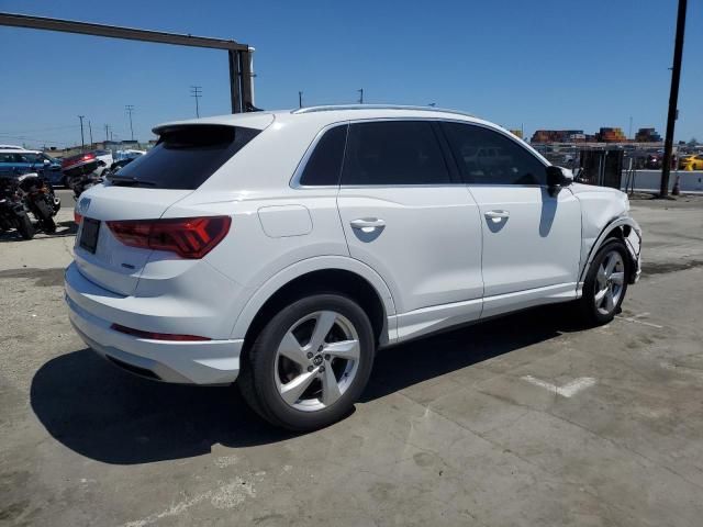 2021 Audi Q3 Premium 40