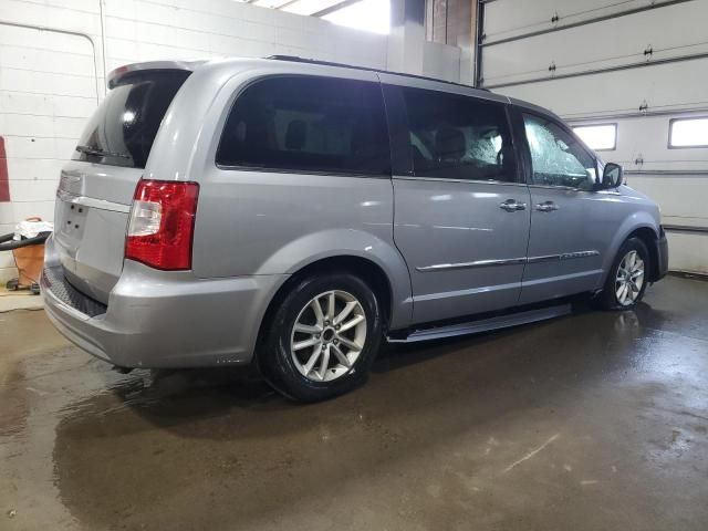 2015 Chrysler Town & Country Touring