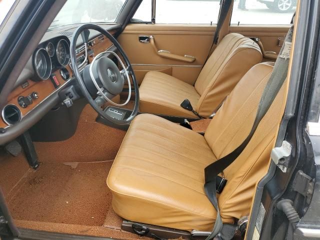 1973 Mercedes-Benz 280-Class