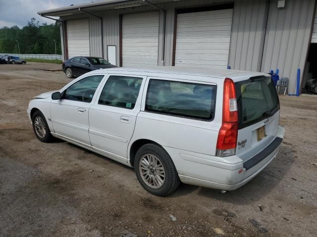 2005 Volvo V70