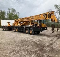 Salvage trucks for sale at Des Moines, IA auction: 1979 Grov 1989 Grove 8435G 35-TON 8X4 Hydraulic Truck Crane