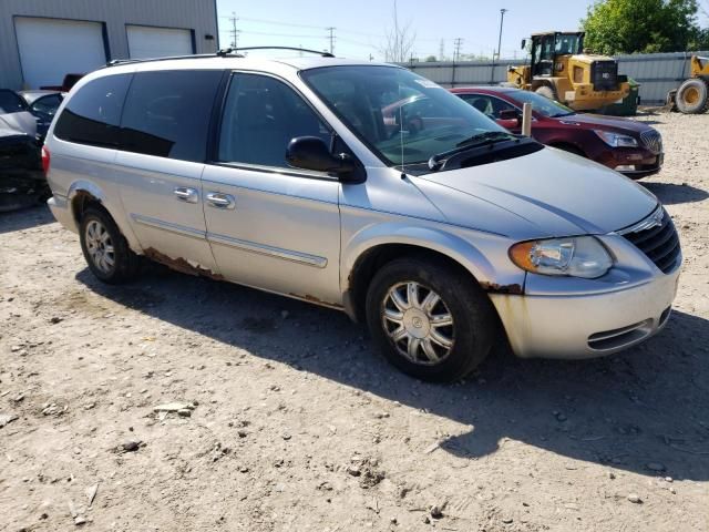 2006 Chrysler Town & Country Touring