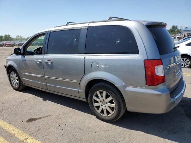 2013 Chrysler Town & Country Touring