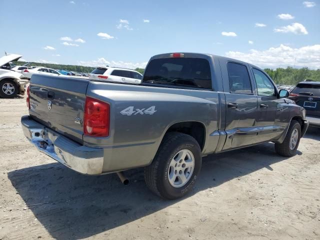 2005 Dodge Dakota Quad SLT