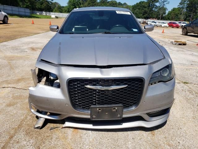 2018 Chrysler 300 S