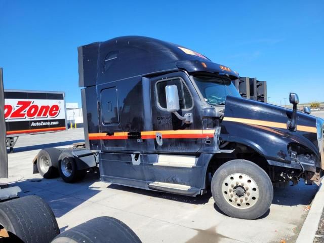 2016 Freightliner Cascadia 125