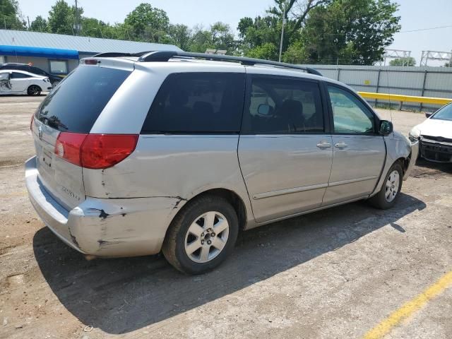 2007 Toyota Sienna CE