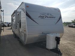 Camiones salvage sin ofertas aún a la venta en subasta: 2013 Jayco Trailer