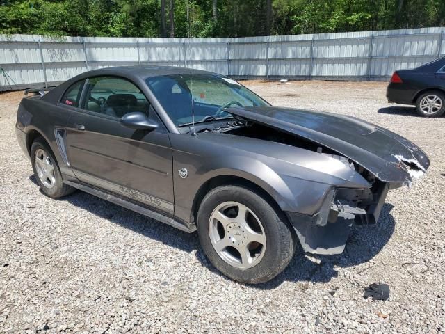 2004 Ford Mustang