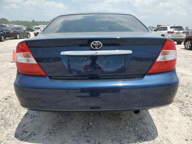 2004 Toyota Camry LE