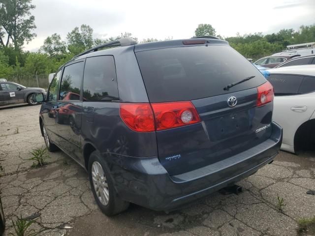 2009 Toyota Sienna XLE