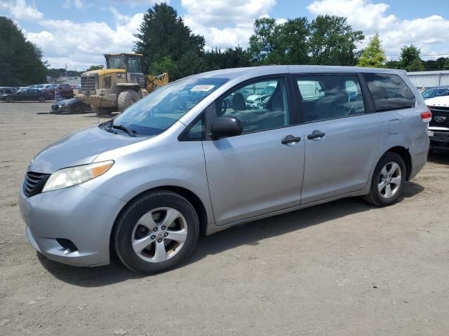 2011 Toyota Sienna