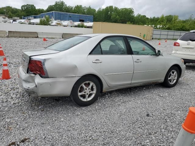 2002 Toyota Camry LE