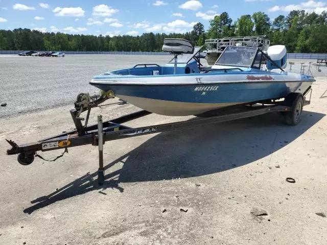 1989 Javelin 19FT Outbo