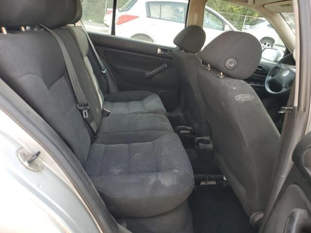 2004 Volkswagen Golf GLS TDI