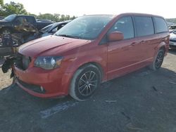 Salvage cars for sale from Copart Cahokia Heights, IL: 2015 Dodge Grand Caravan SXT