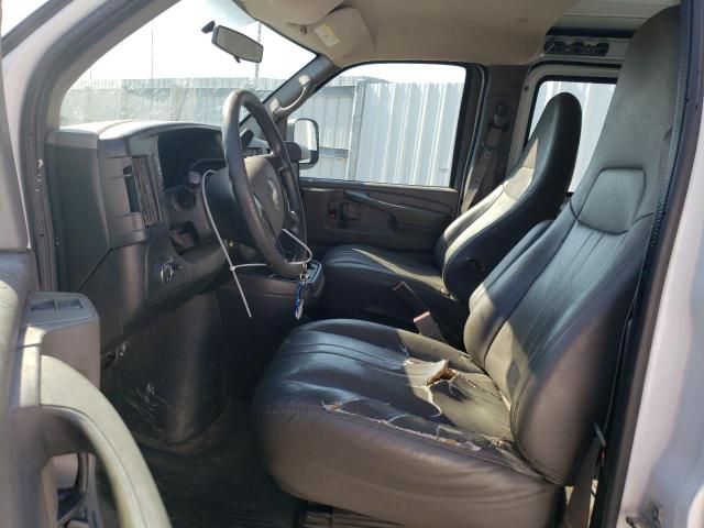 2015 Chevrolet Express G2500