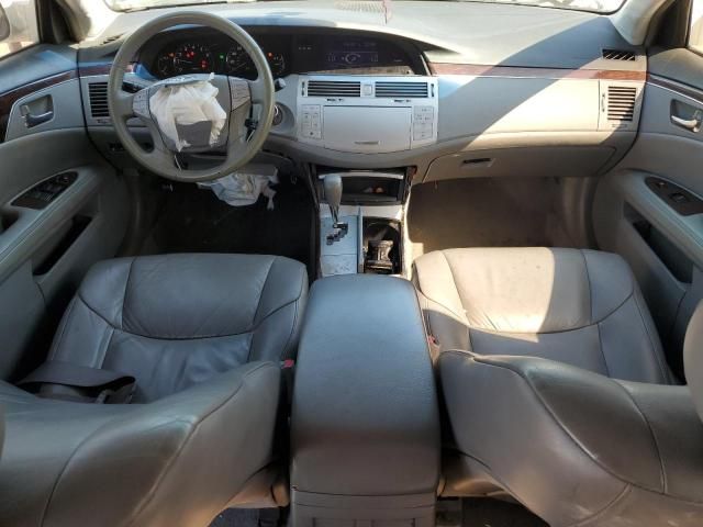 2008 Toyota Avalon XL