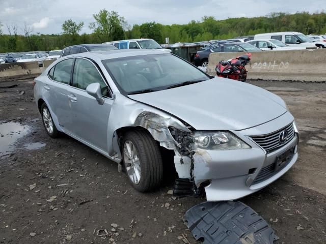 2013 Lexus ES 300H