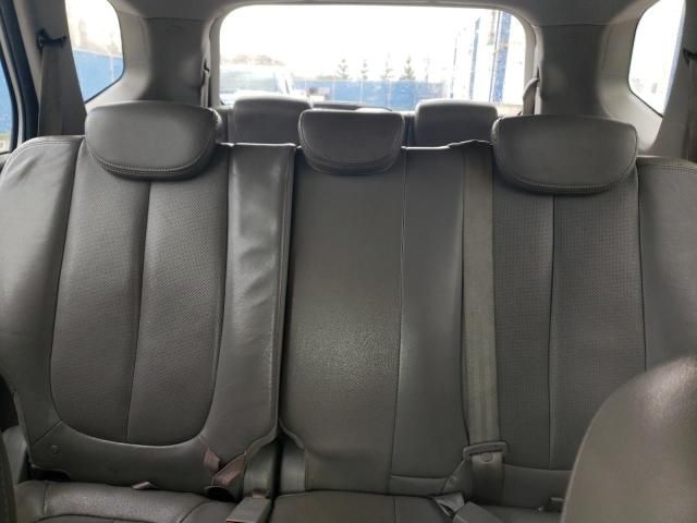 2008 KIA Rondo Base