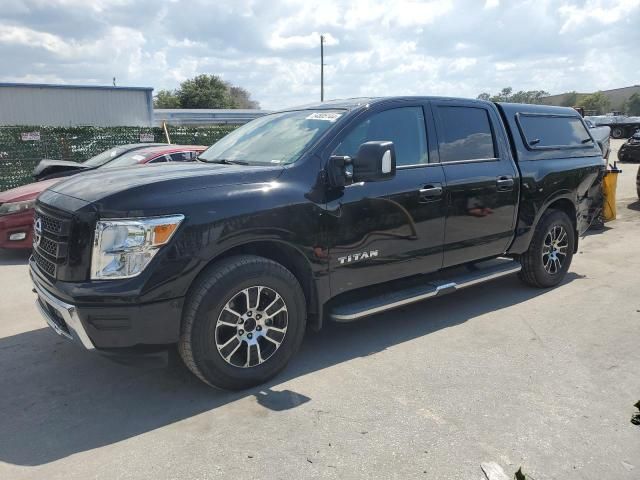 2022 Nissan Titan SV