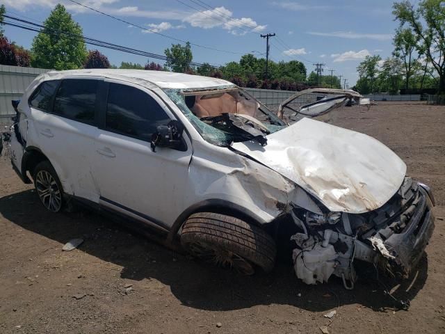 2016 Mitsubishi Outlander SE