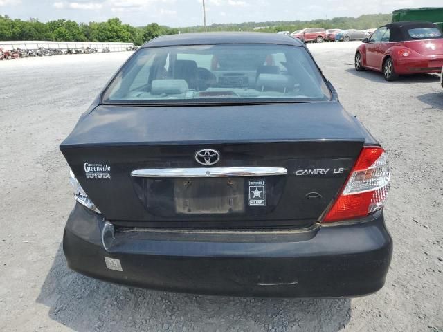 2004 Toyota Camry LE