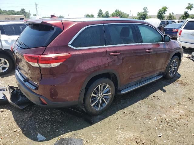 2019 Toyota Highlander SE