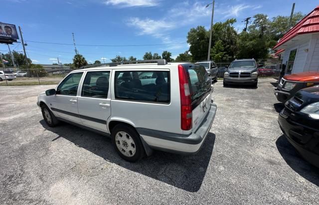 2000 Volvo V70 XC