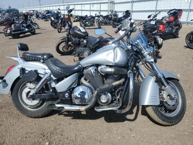 2004 Honda VTX1800 S2