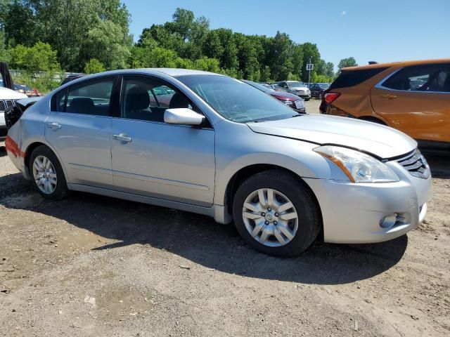 2010 Nissan Altima Base