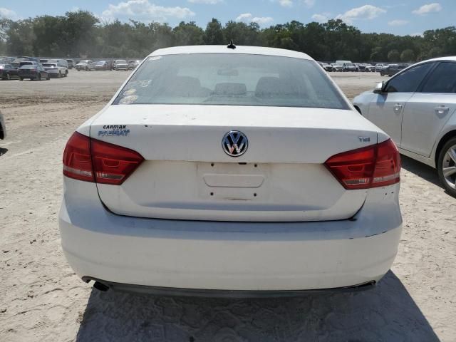 2015 Volkswagen Passat S