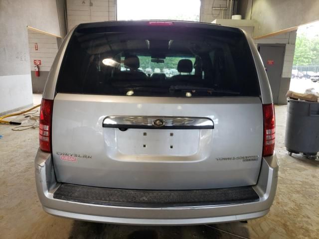 2010 Chrysler Town & Country Touring Plus