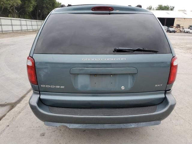 2005 Dodge Grand Caravan SXT