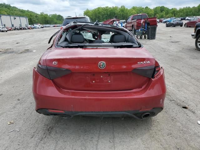 2018 Alfa Romeo Giulia TI Q4