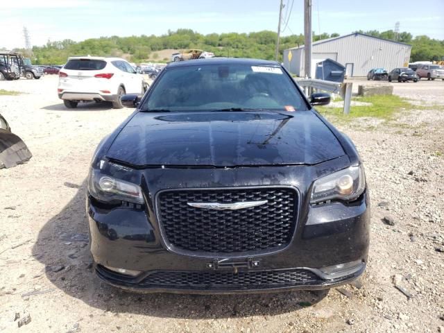 2017 Chrysler 300 S