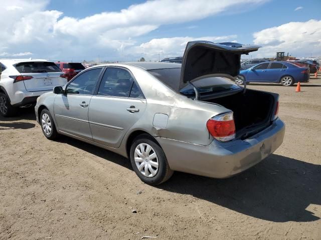 2005 Toyota Camry LE