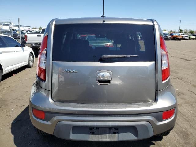 2013 KIA Soul +