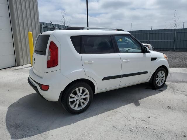 2013 KIA Soul +