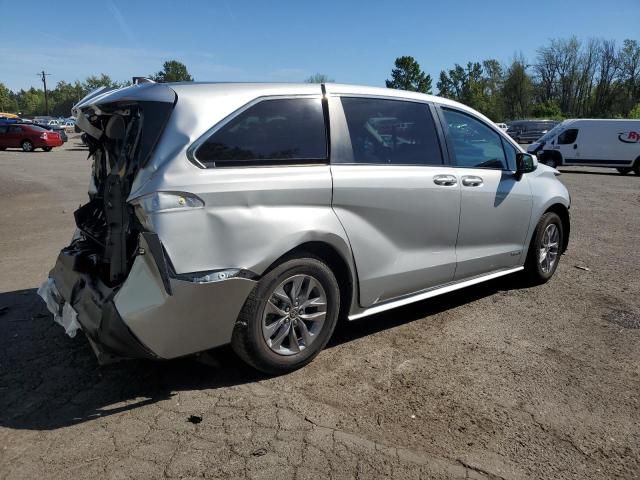 2021 Toyota Sienna LE