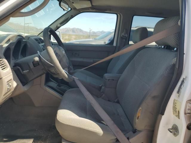 2002 Nissan Frontier Crew Cab XE