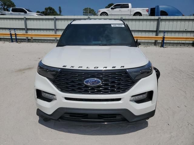 2022 Ford Explorer ST-Line