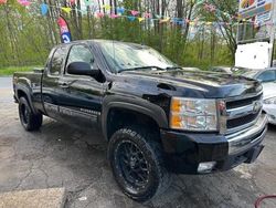 Salvage cars for sale from Copart Mendon, MA: 2009 Chevrolet Silverado K1500 LT