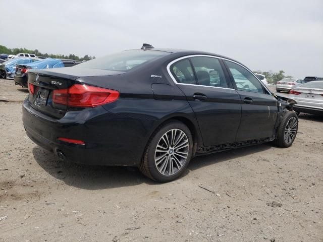 2019 BMW 530XE