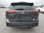 2021 Toyota Highlander L