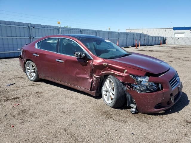 2010 Nissan Maxima S