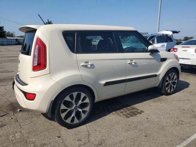 2013 KIA Soul +