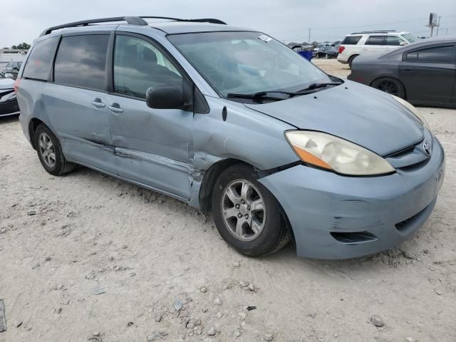 2010 Toyota Sienna CE