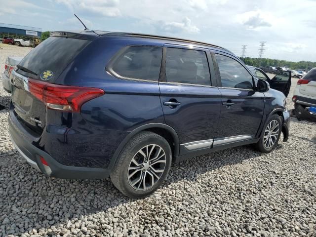 2016 Mitsubishi Outlander SE