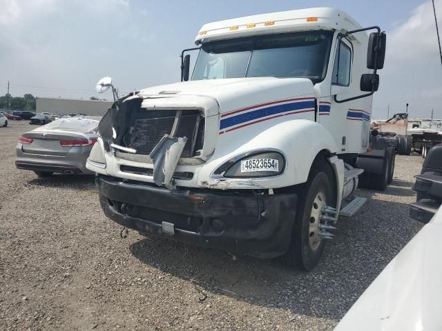 2004 Freightliner Conventional Columbia